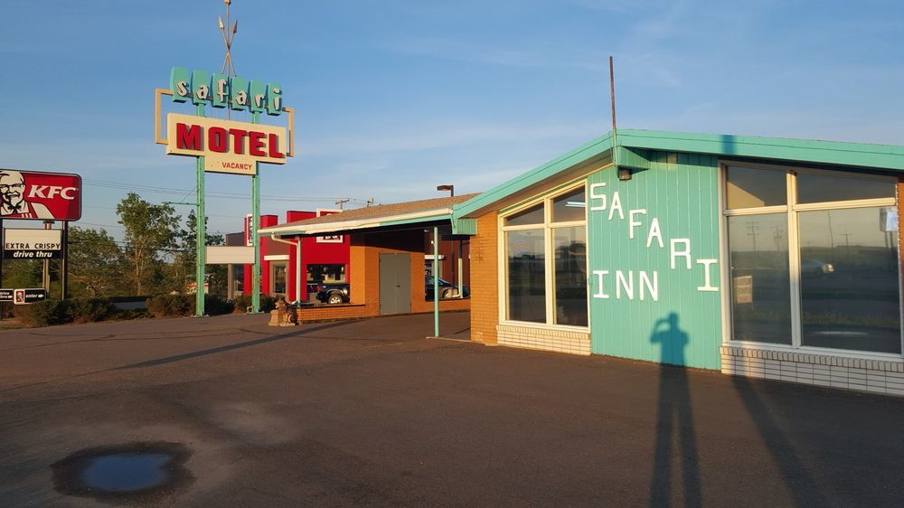 Safari Inn Motel Swift Current Exteriör bild